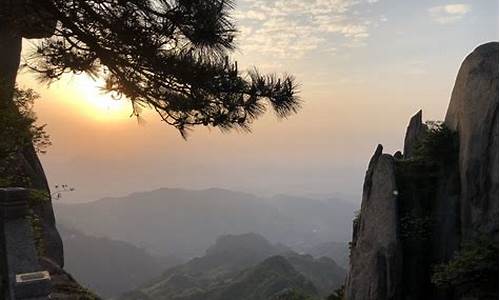 安徽九华山两日游玩攻略_安徽九华山旅游攻略三日游多少钱一天